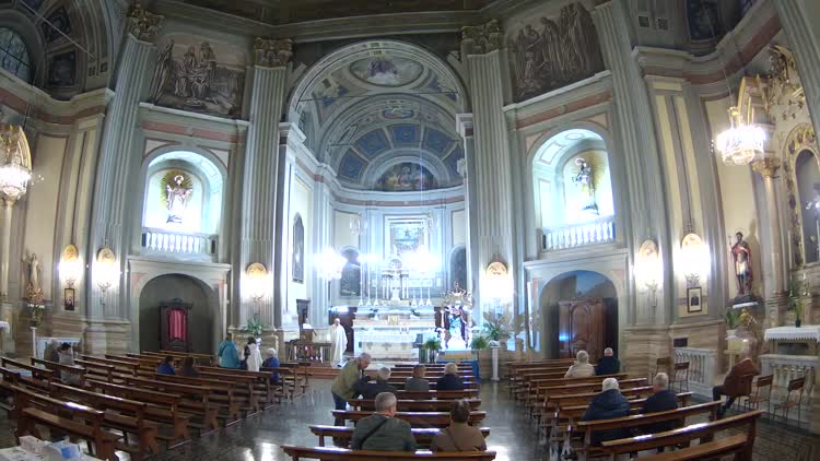 Messa Prefestiva ore 20-30 Madonna del Rosario